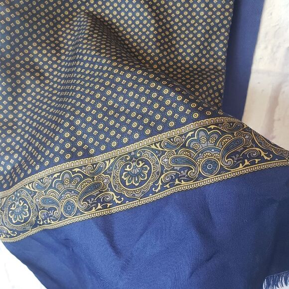 FRAAS Silk & Acrylic Paisley Winter Scarf - Picture 2 of 9